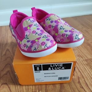 Livie & Luca Magenta Floral Ridge Shoes Size 8